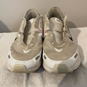 Nike NkE72, just do it, white blue black Nike check